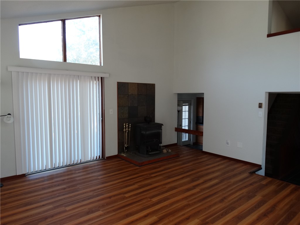465 South Hamilton Street Erwin, NY 14870 - Photo 11 of 40 Living Room