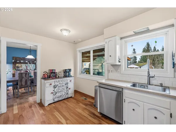 $544,900 | 2024 Southeast Spruce Avenue, Gresham, OR 97080