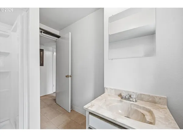 $544,900 | 2024 Southeast Spruce Avenue, Gresham, OR 97080