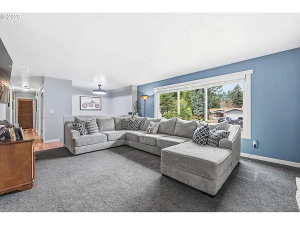 $544,900 | 2024 Southeast Spruce Avenue, Gresham, OR 97080