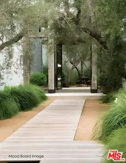 $16,450,000 | 28867 Grayfox Street, Malibu, CA 90265