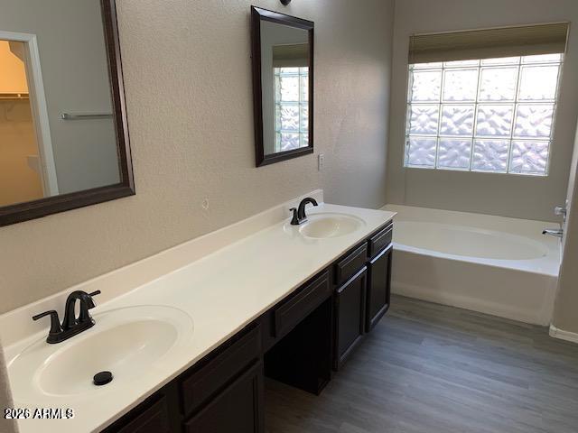 442 West El Freda Road Tempe, AZ 85284 - Photo 9 of 14