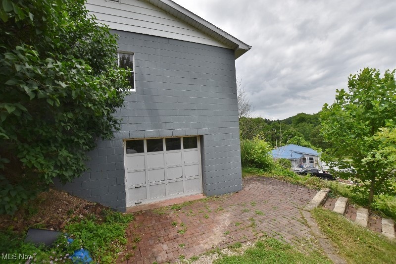 1121 Fiesta Road Southwest Dellroy, OH 44620 - Photo 27 of 38