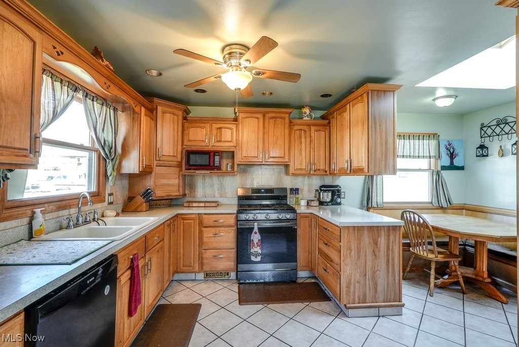 455 Stanley Road Akron, OH 44312 - Photo 9 of 35