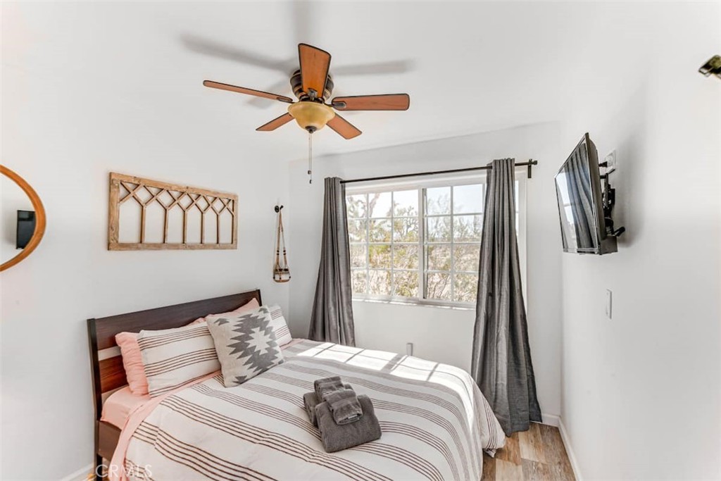 58725 Botkin Road Landers, CA 92285 - Photo 17 of 28