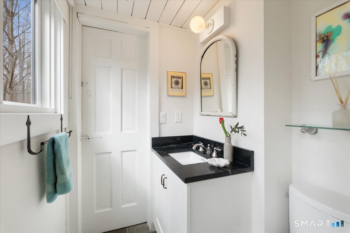 7 Anderson Road East Sherman, CT 06784 - Photo 14 of 40