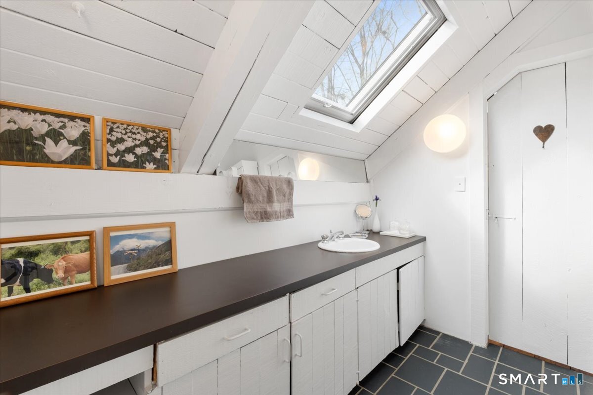 7 Anderson Road East Sherman, CT 06784 - Photo 29 of 40