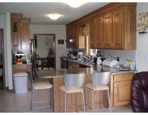 206 Forge Village Road Groton, MA 01450 - Photo 9 of 14