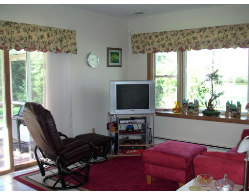 206 Forge Village Road Groton, MA 01450 - Photo 10 of 14