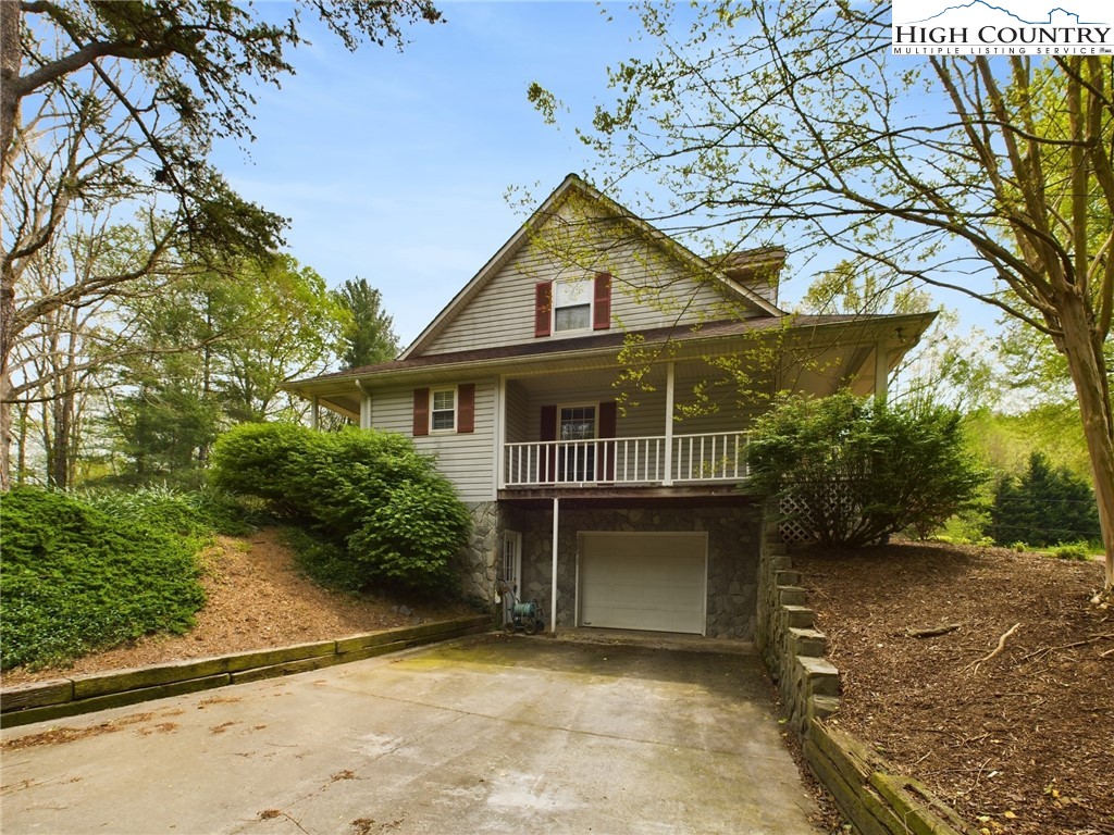 1293 Beaver Creek Road Boomer, NC 28606 - Photo 5 of 36 Gallery Image 5
