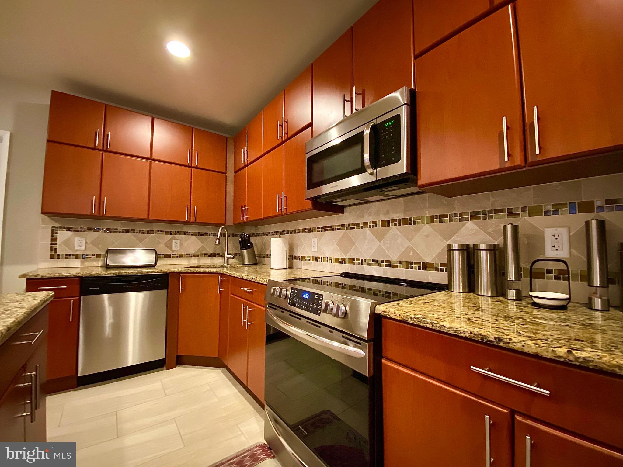5208 Gainor Road Philadelphia, PA 19131 - Photo 13 of 43 Gallery Image 13