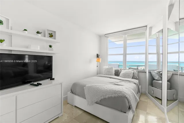 $3,200 | 100 Lincoln Road, Unit 1046, Miami Beach, FL 33139