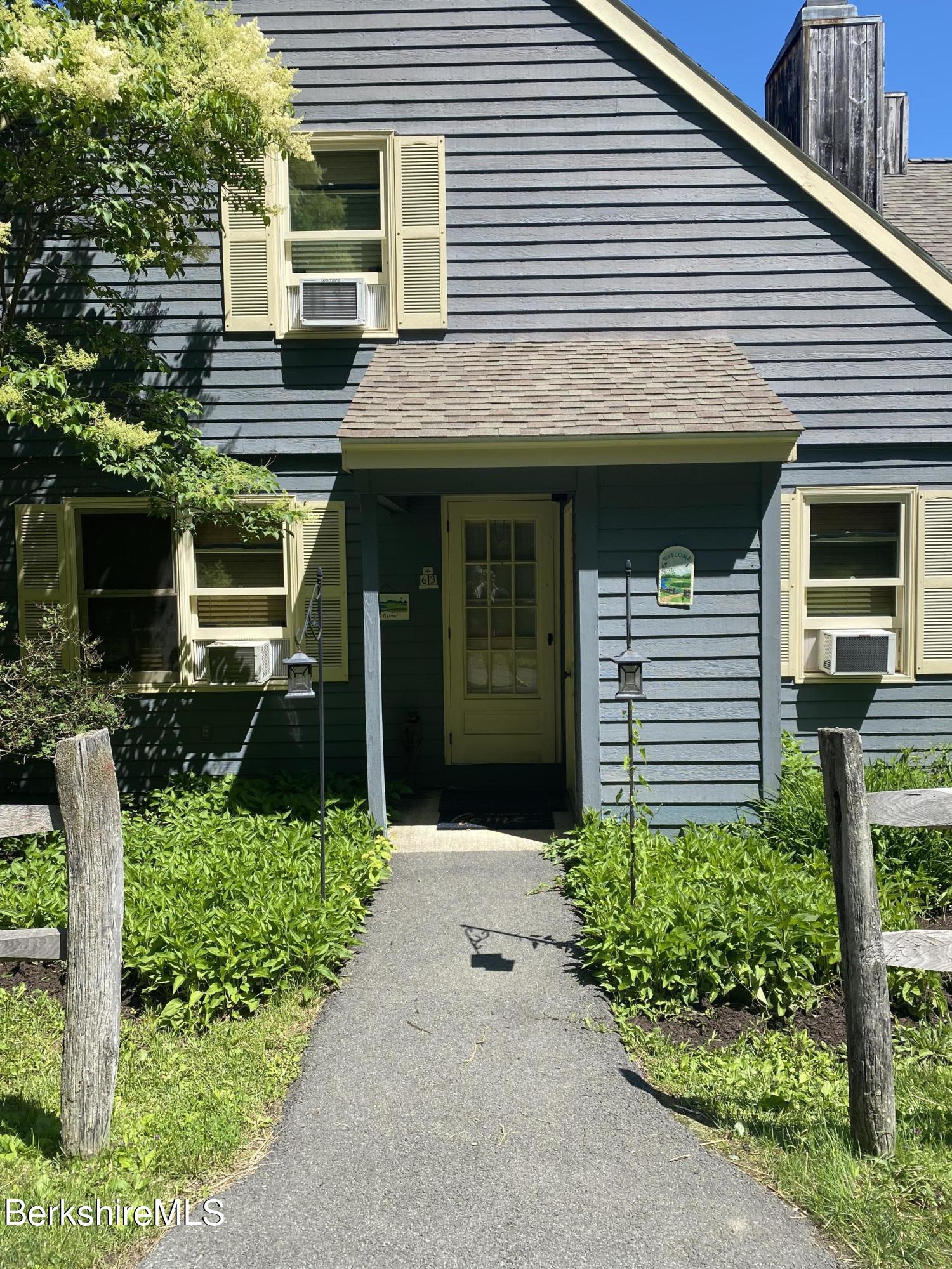 63 Corey Road, Unit 63 Hancock, MA 01237 - Photo 5 of 31 IMG_2977
