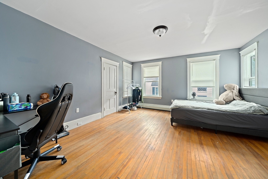10 Trowbridge Road Worcester, MA 01609 - Photo 13 of 38 Gallery Image 13