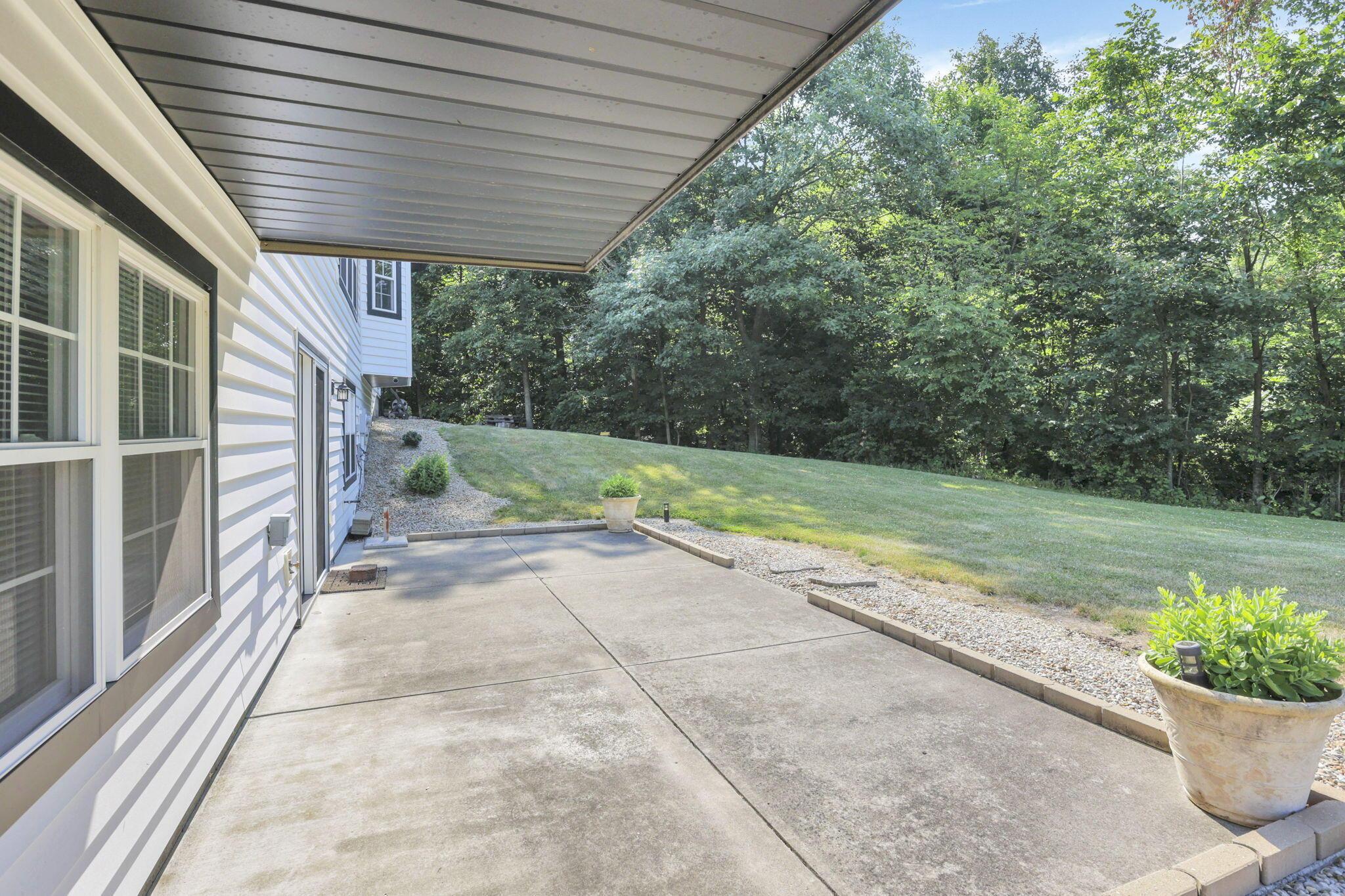 7771 Columbus Road Southwest Pataskala, OH 43062 - Photo 77 of 102 Patio