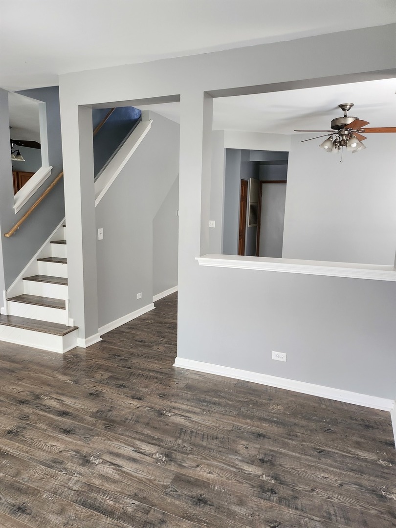 316 East Victoria Circle, Unit 316 North Aurora, IL 60542 - Photo 16 of 54