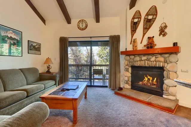 $599,000 | 7540 Henness Circle, Unit B210, Yosemite West, CA 95389