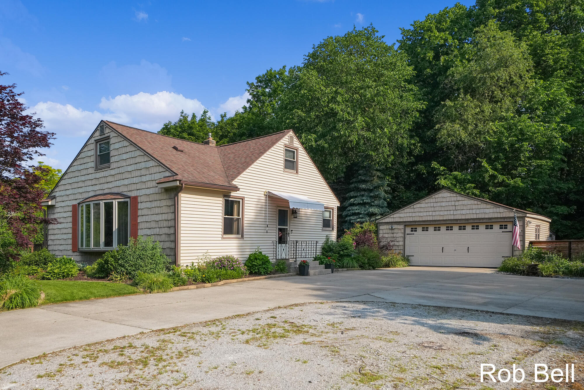3897 O'Brien Road Southwest Grand Rapids, MI 49534 - Photo 2 of 59 DSC00803