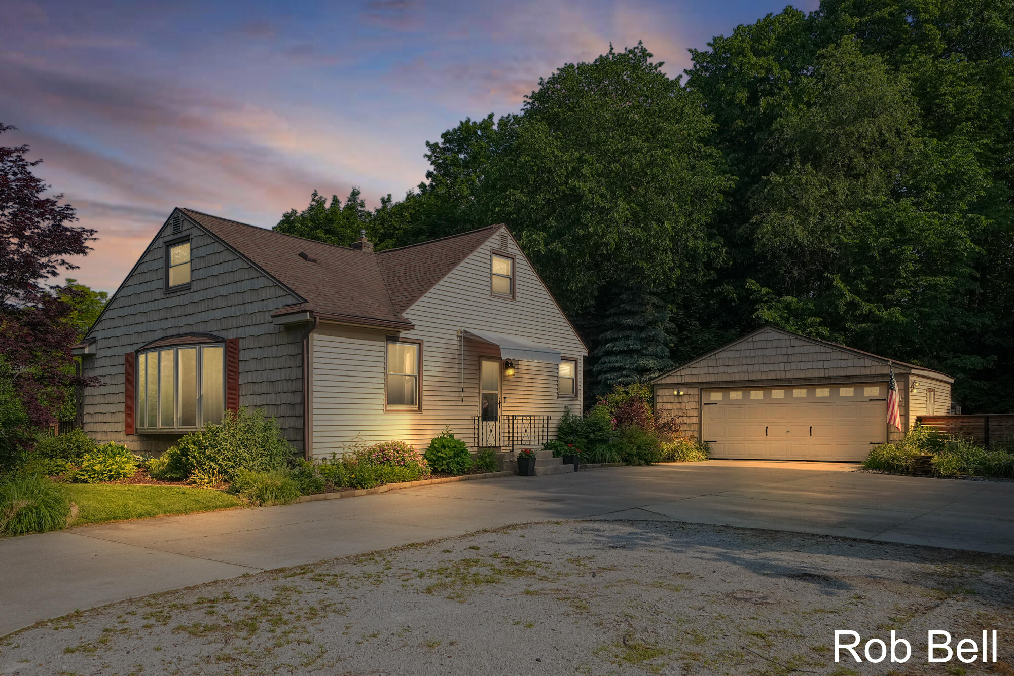 3897 O'Brien Road Southwest Grand Rapids, MI 49534 - Photo 3 of 59 DSC00803 dd