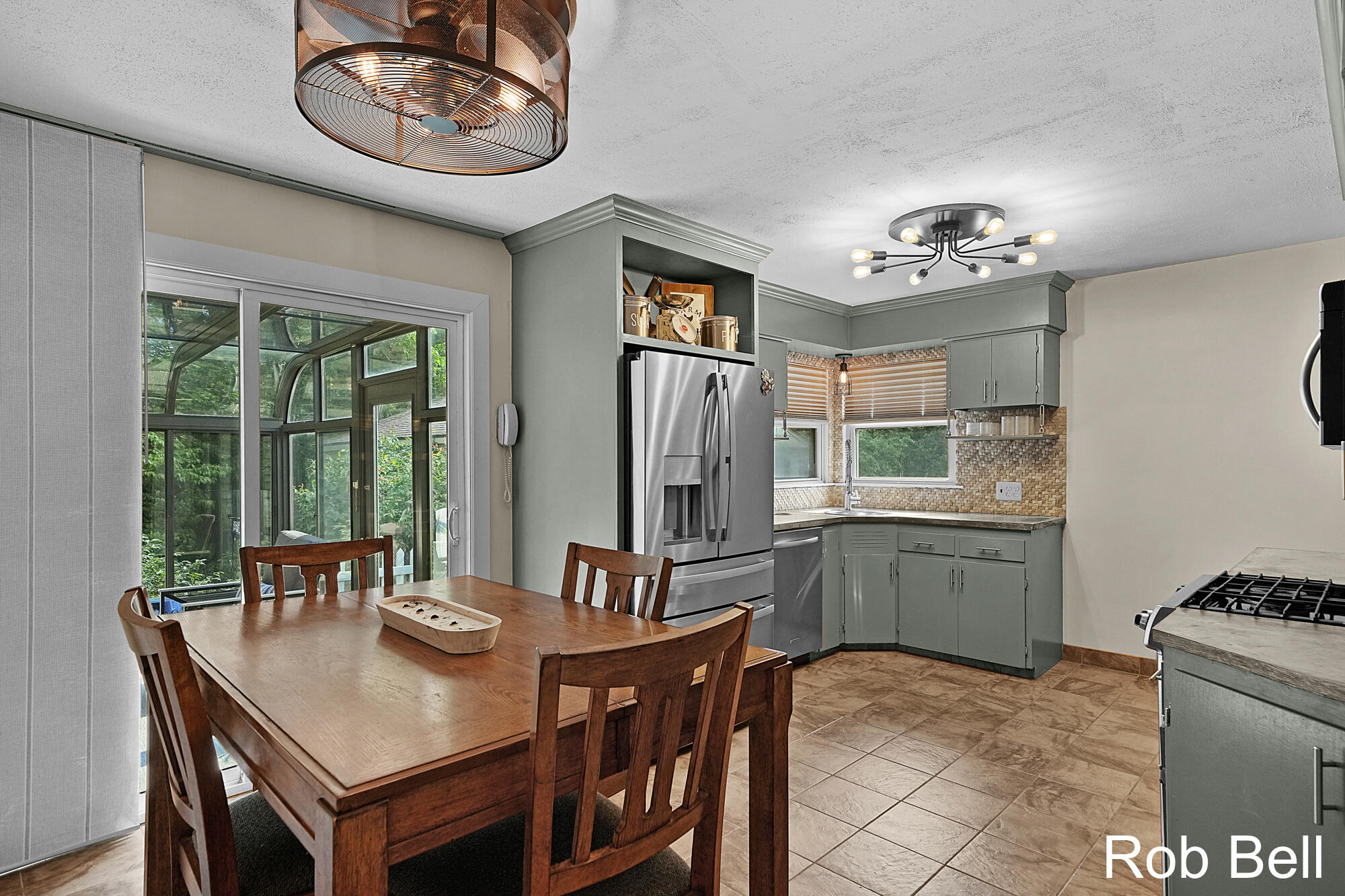 3897 O'Brien Road Southwest Grand Rapids, MI 49534 - Photo 8 of 59 DSC00853