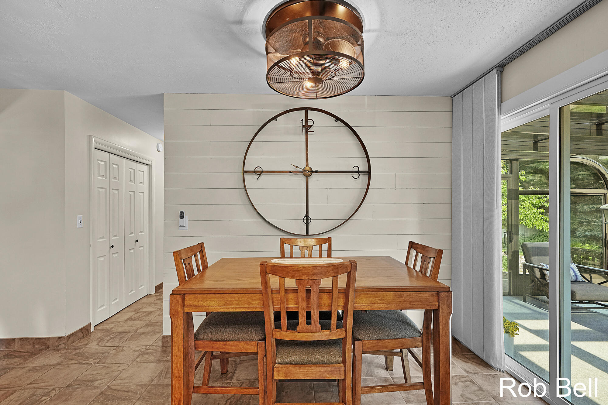 3897 O'Brien Road Southwest Grand Rapids, MI 49534 - Photo 9 of 59 DSC00878