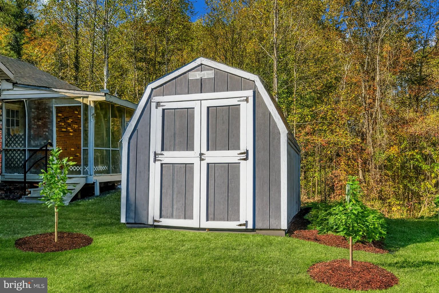 6709 Marye Road Spotsylvania, VA 22551 - Photo 73 of 73 a front view of a house with a yard
