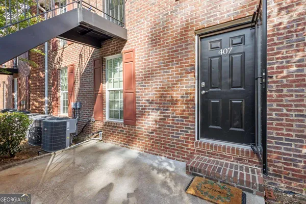 $1,800 | 1166 Booth Road Southwest, Unit 407, Marietta, GA 30008