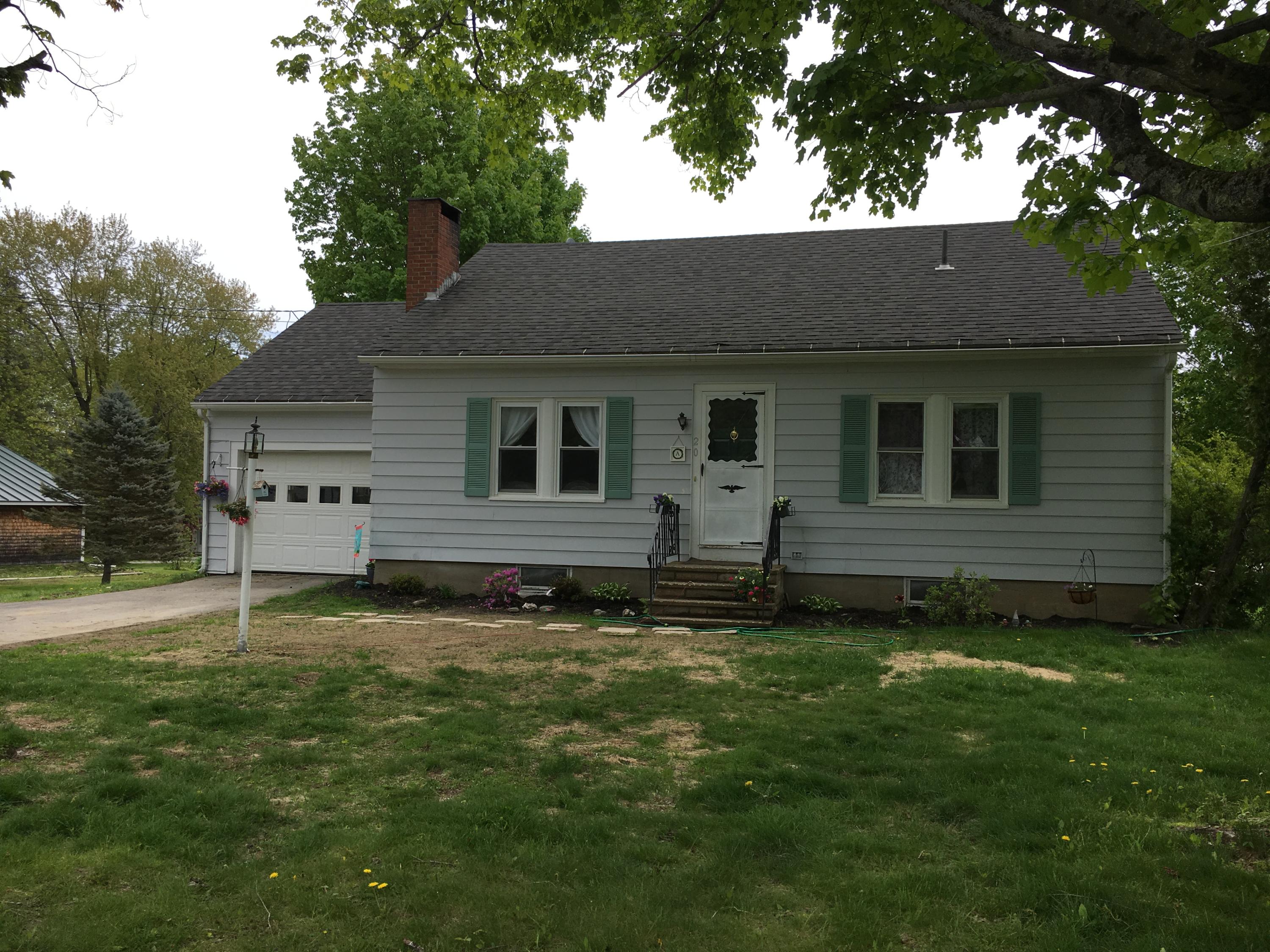 20 Neck Road South China, ME 04358 - Photo 2 of 21 Front Yard
