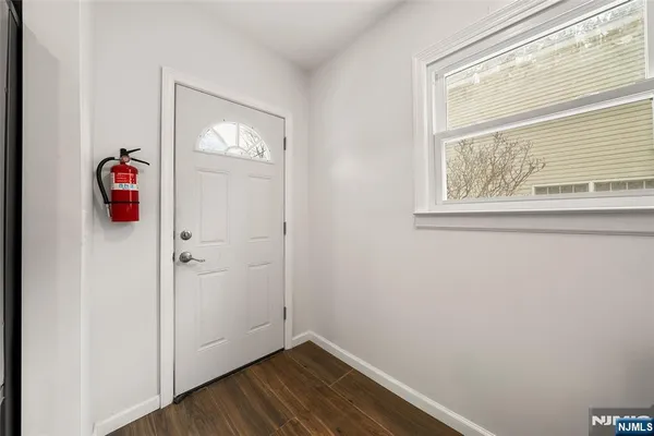 $3,100 | 31 Park Avenue, Unit 1, Dumont, NJ 07628