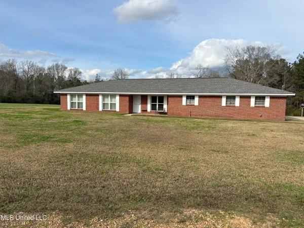 $285,000 | 299 Bismark Road, Jayess, MS 39641