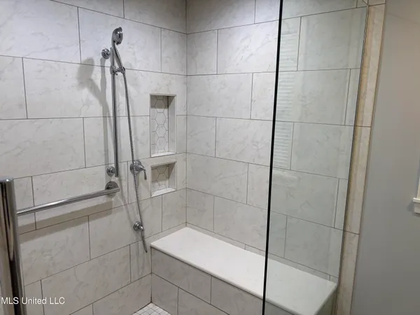 $285,000 | 299 Bismark Road, Jayess, MS 39641