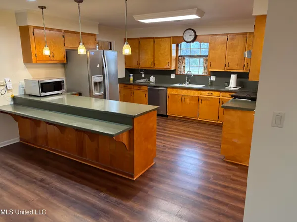 $285,000 | 299 Bismark Road, Jayess, MS 39641