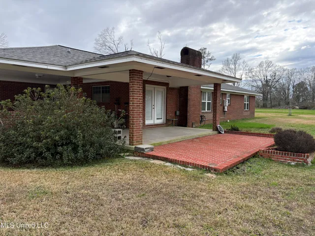 $285,000 | 299 Bismark Road, Jayess, MS 39641