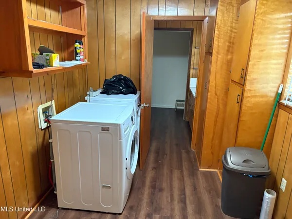 $285,000 | 299 Bismark Road, Jayess, MS 39641