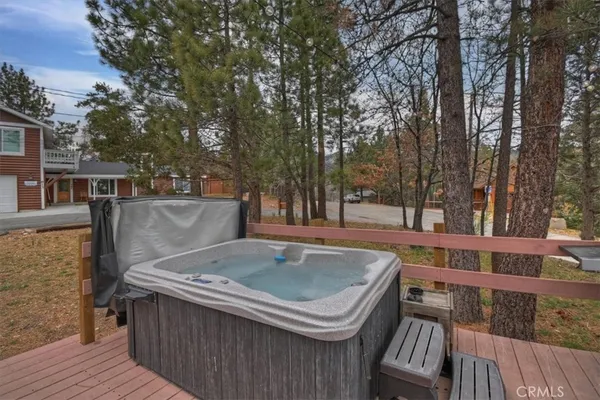 $429,000 | 609 Villa Grove Avenue, Big Bear City, CA 92314