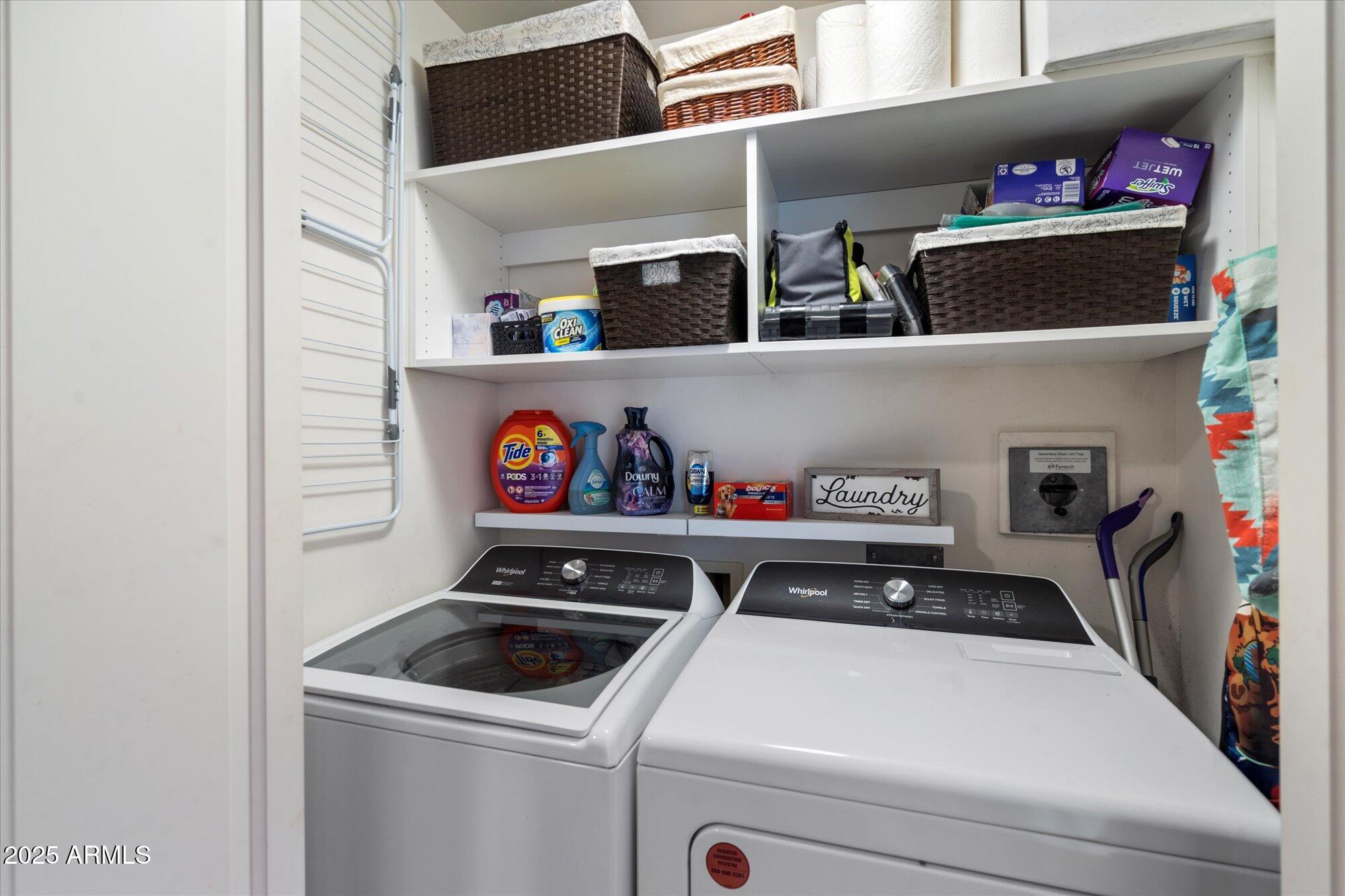 310 South 4th Street, Unit 908 Phoenix, AZ 85004 - Photo 25 of 44 a utility room with dryer and washer
