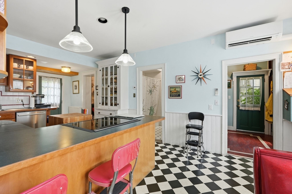 55-57 High Street Amherst, MA 01002 - Photo 10 of 41
