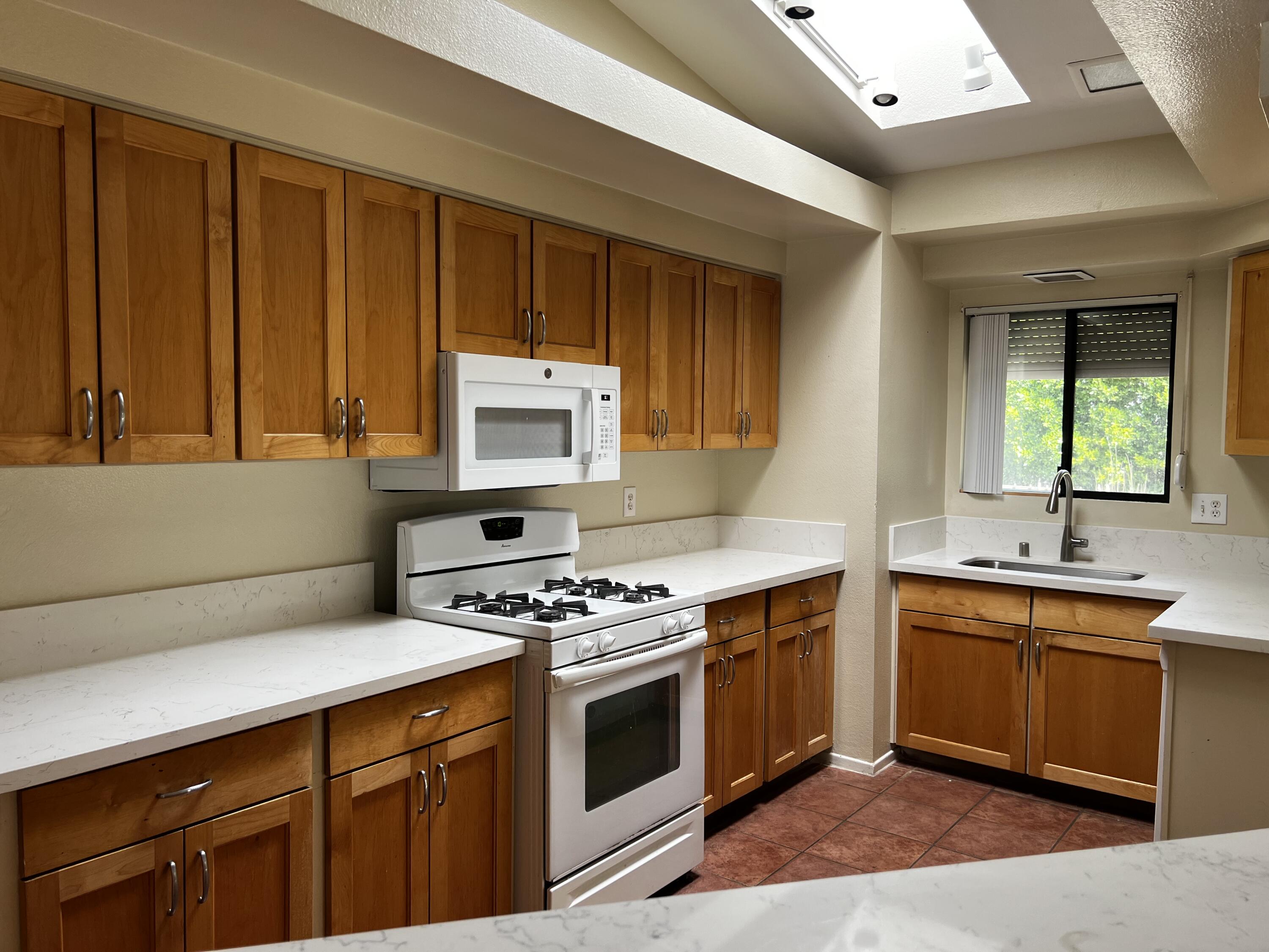 474 West Santa Catalina Road Palm Springs, CA 92262 - Photo 4 of 6 IMG_7438