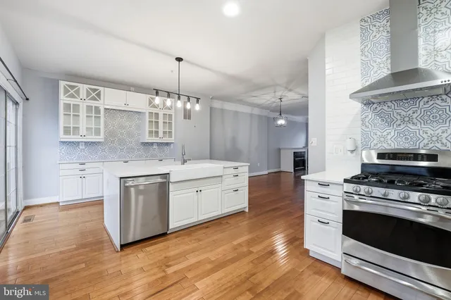 $4,300 | 3830 Watkins Mill Drive, Alexandria, VA 22304