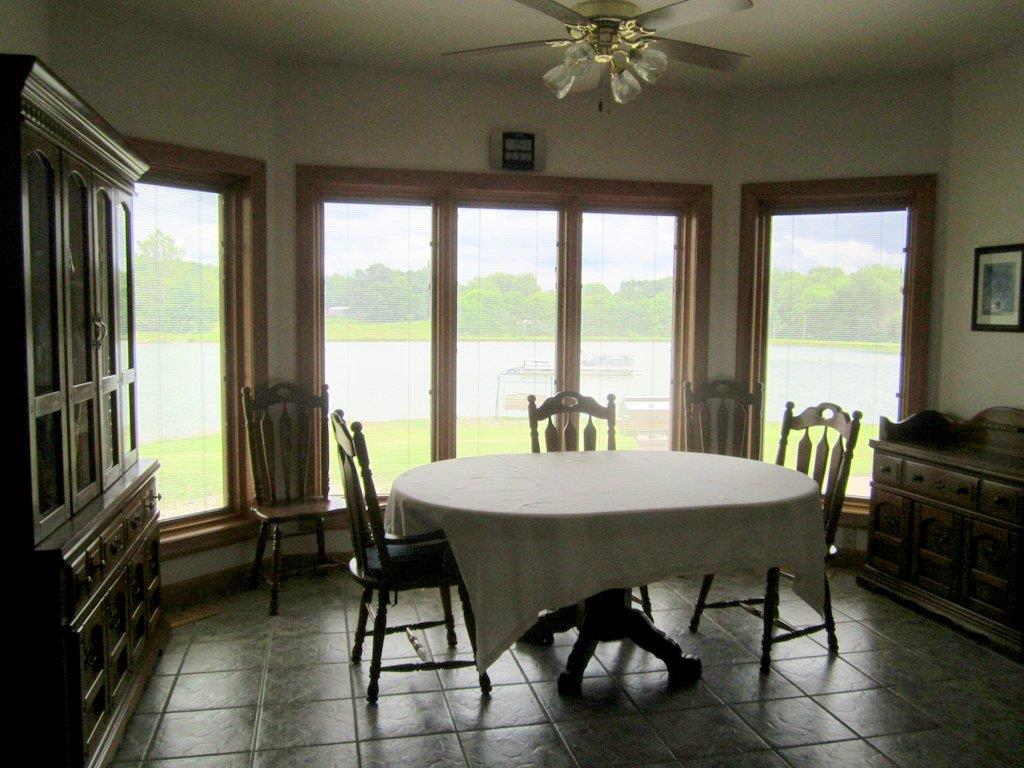 5289 South Meridian Road Winslow, IN 47598 - Photo 3 of 30