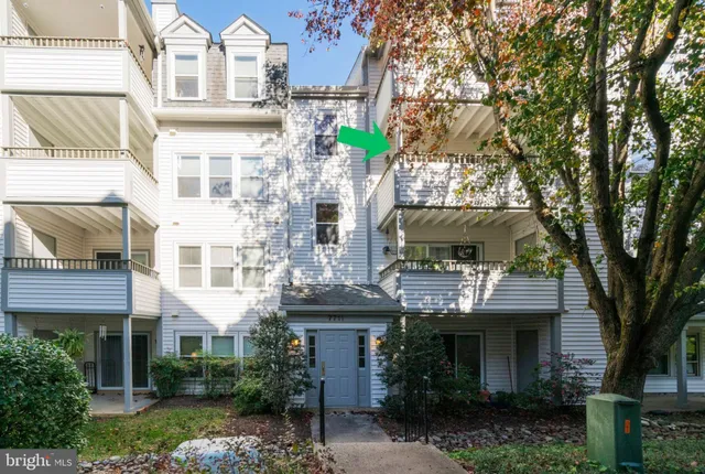 $365,000 | 7711 Lafayette Forest Drive, Unit 22, Annandale, VA 22003