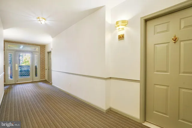 $365,000 | 7711 Lafayette Forest Drive, Unit 22, Annandale, VA 22003