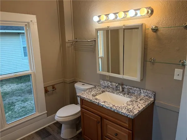 $119,500 | 513 1st Street, Osawatomie, KS 66064