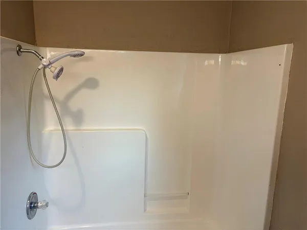 $119,500 | 513 1st Street, Osawatomie, KS 66064