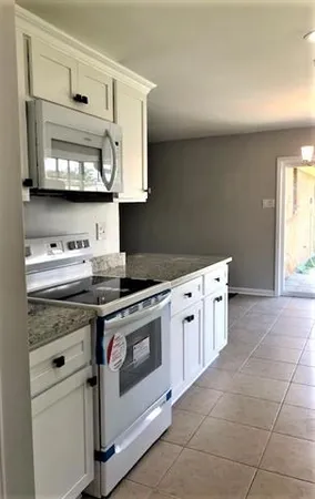 $2,395 | 4144 Bordeaux Drive, Kenner, LA 70065