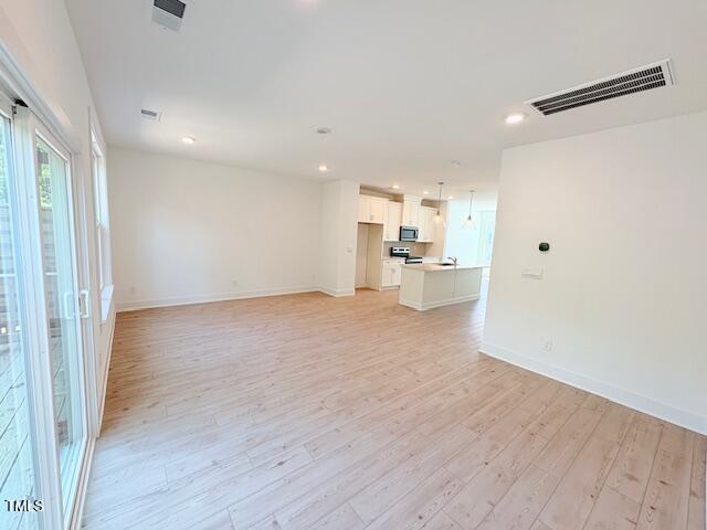 1005 Regalia Road, Unit 32 Durham, NC 27713 - Photo 6 of 27 Livign Area 2