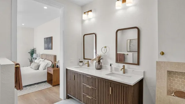 $1,149,900 | 15662 Via Calanova, San Diego, CA 92128