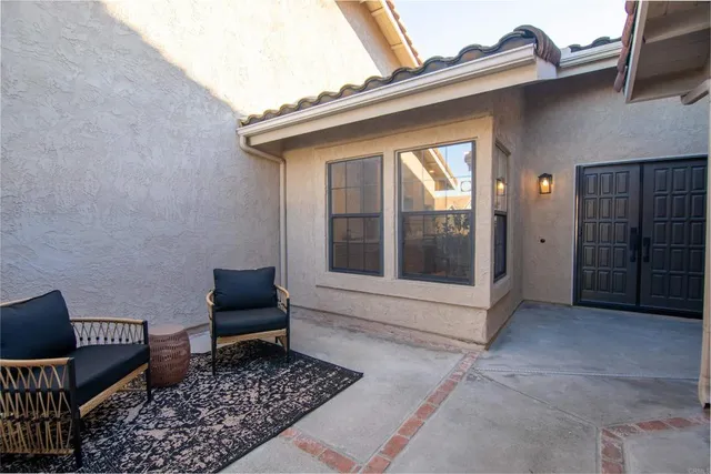 $1,149,900 | 15662 Via Calanova, San Diego, CA 92128