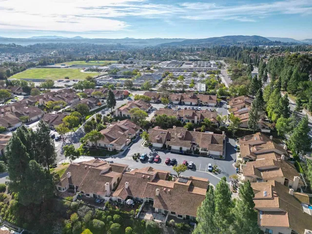 $1,149,900 | 15662 Via Calanova, San Diego, CA 92128