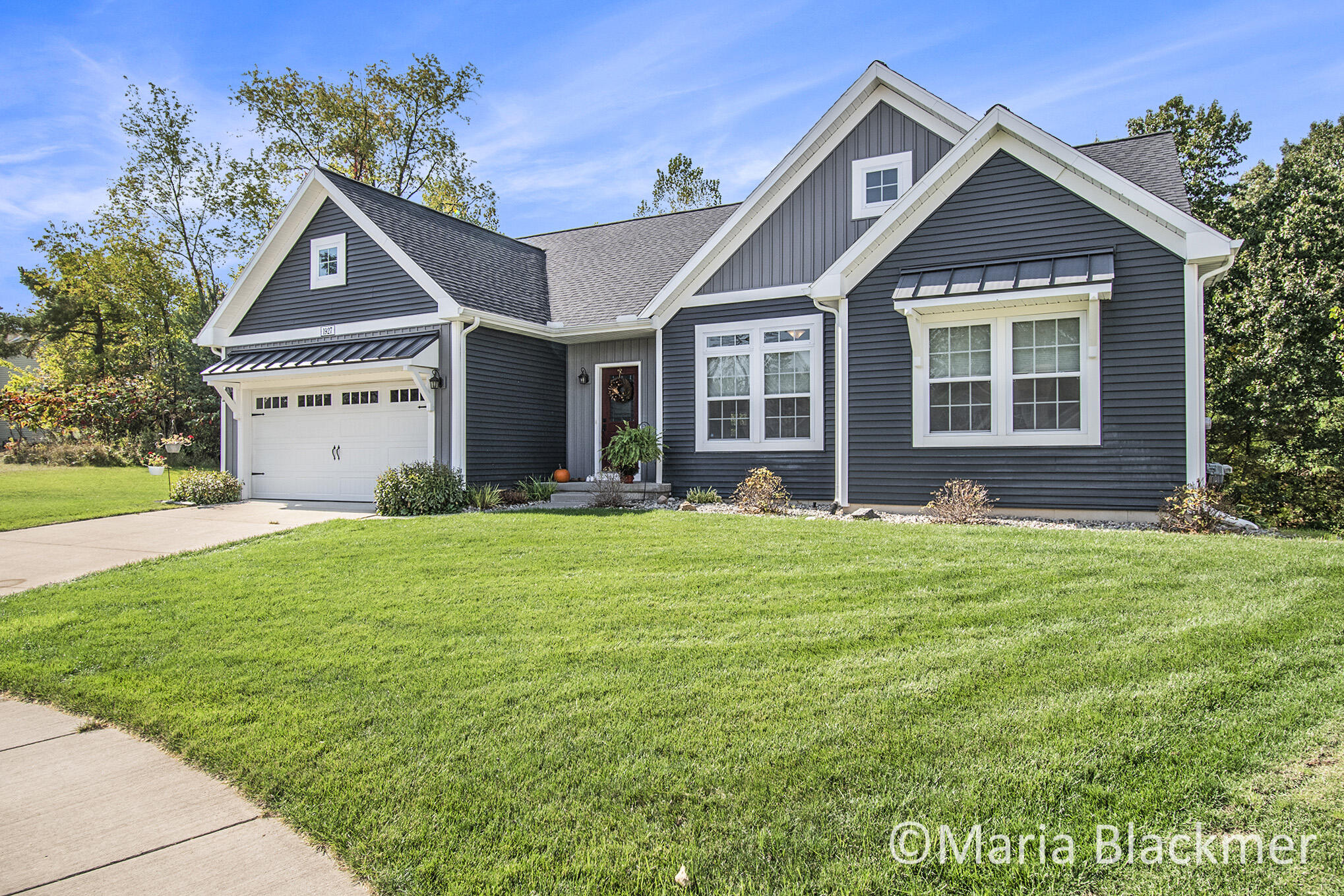 1927 Timber Ridge Court Ionia, MI 48846 - Photo 4 of 39 WTM_0062